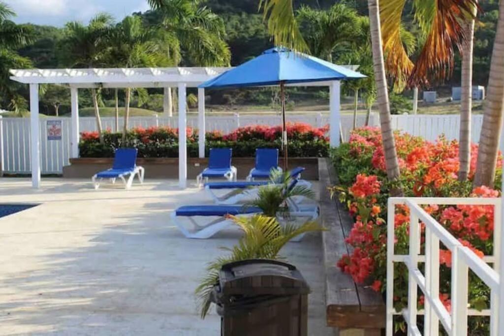 Snooze At Oceanpointe Villa Lucea Ngoại thất bức ảnh